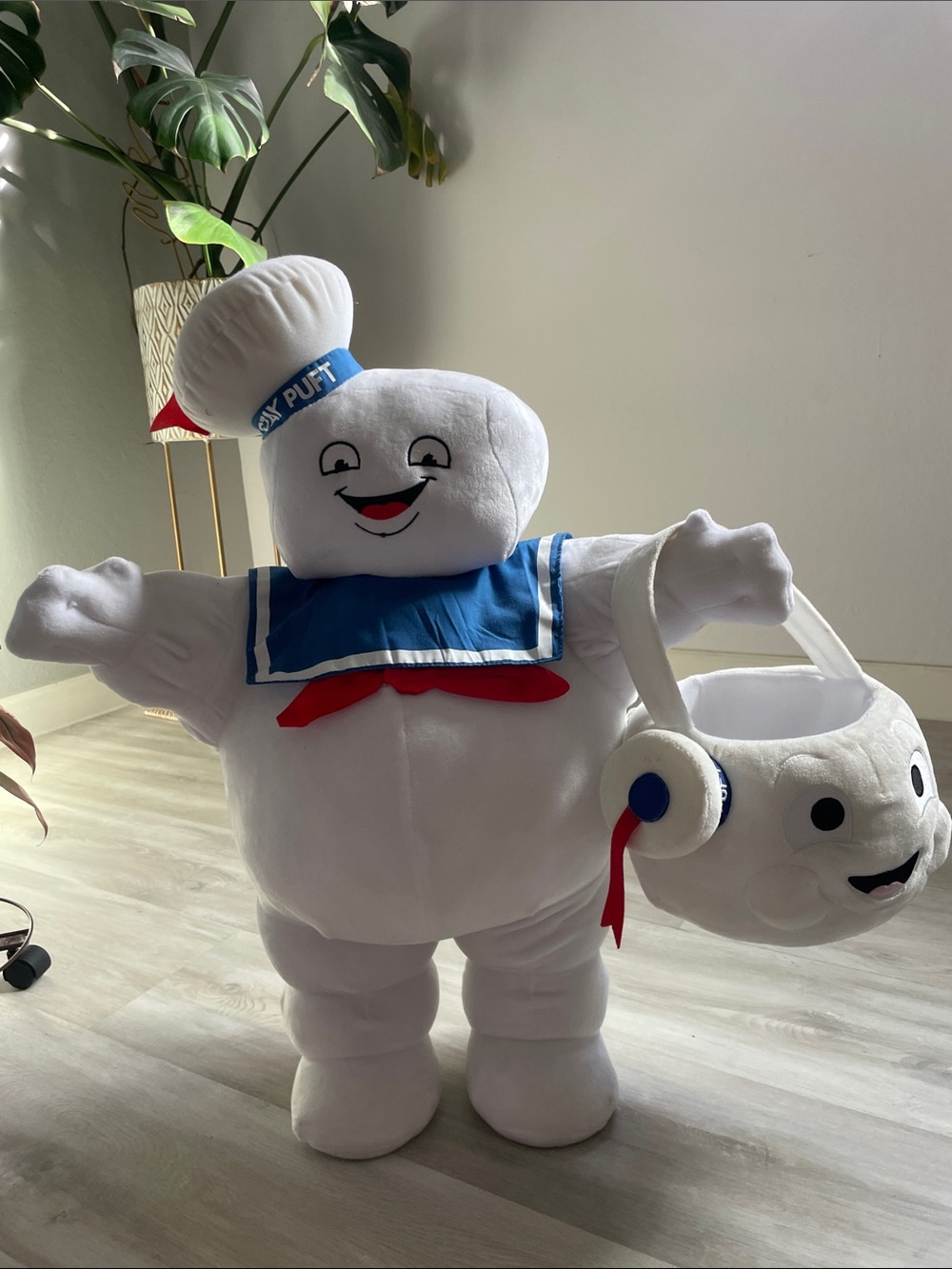 Stay Puft Marshmallow Man lot of two items